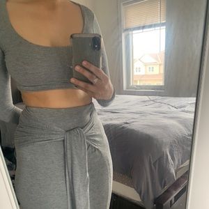 Grey fashion Nova crop top matching set in Size S